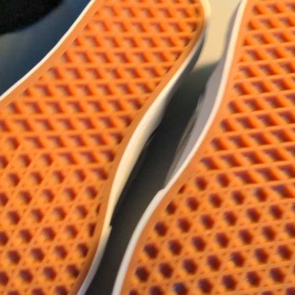 Vans 7 EUC gray white black classic - Picture 3 of 3